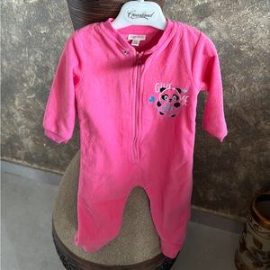 Fagottino European Baby Girl Footie size 6-9M